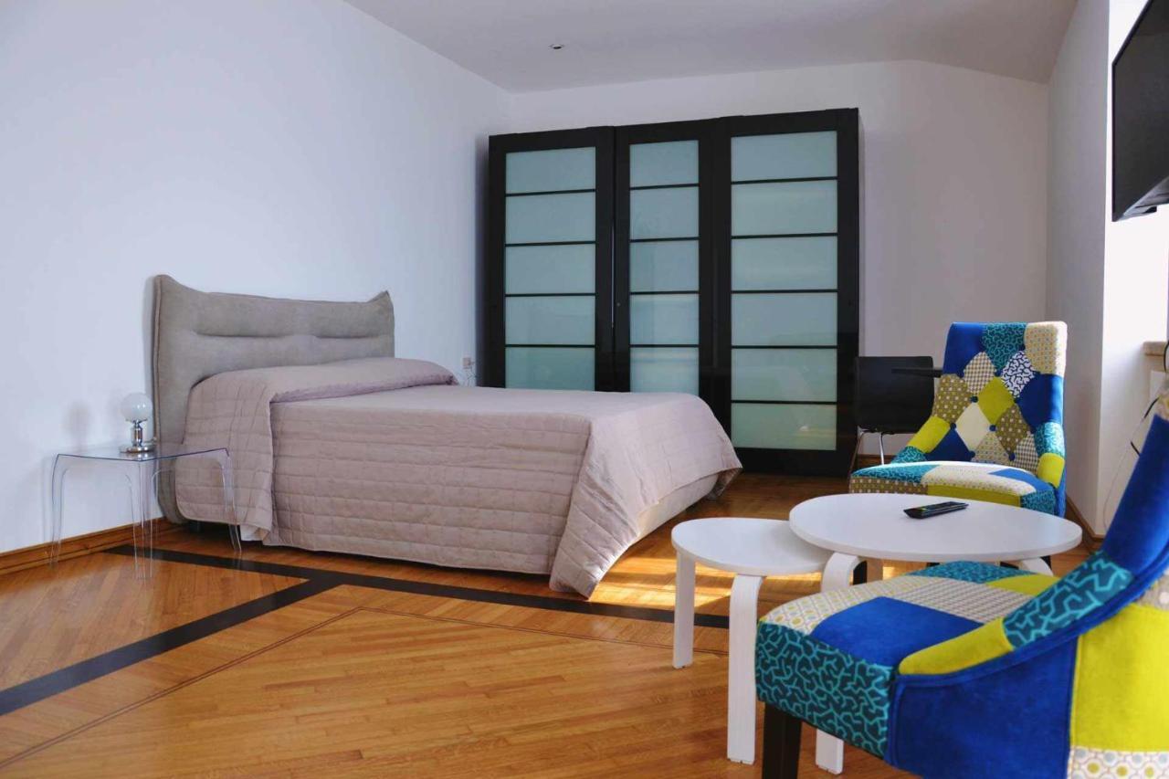 Bed and Breakfast Beb Cornelia Atri Exterior foto
